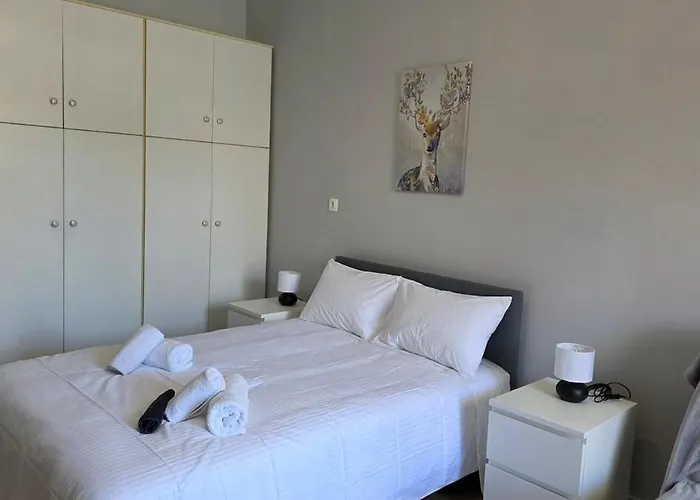 Cozy 6 * Patras